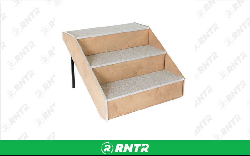 Generic Platform Wood Step – For rent in south-hackensack, new-jersey – Rentastic Party Rental | RNTR.com – Image 1