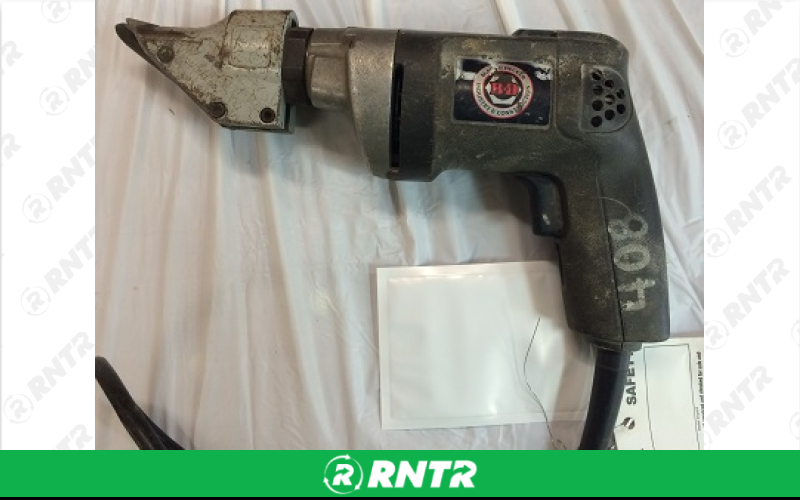 Generic Shear -  Swivel Head Black&Decker – For rent in fort-madison, iowa – Complete Rental | RNTR.com – Image 1