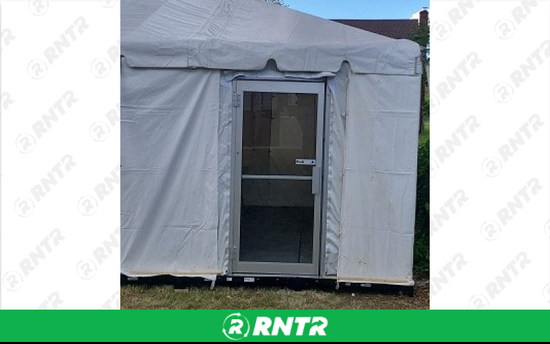 Generic Single Door – For rent in south-hackensack, new-jersey – Rentastic Party Rental | RNTR.com – Image 1