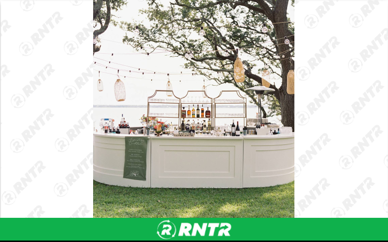 Generic Sophia Curved Bar – For rent in Indianapolis, Indiana – Ace Party Rental | RNTR.com – Image 3 of 3