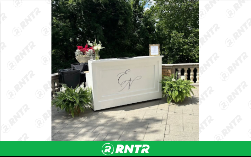 Generic Sophia Straight Bar – For rent in indianapolis, indiana – Ace Party Rental | RNTR.com – Image 1