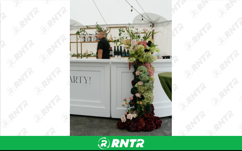 Generic Sophia Straight Bar – For rent in Indianapolis, Indiana – Ace Party Rental | RNTR.com – Image 2 of 3