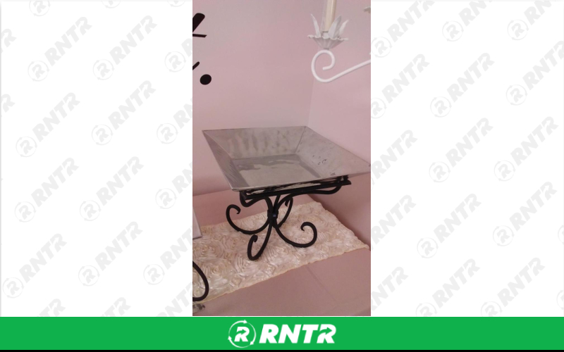 Generic Square Serving Dish - Large Metal – For rent in fort-madison, iowa – Complete Rental | RNTR.com – Image 1