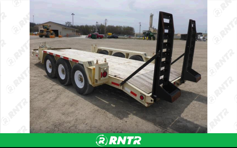 Generic Trailer -  Triple Axle flatbed – For rent in fort-madison, iowa – Complete Rental | RNTR.com – Image 1