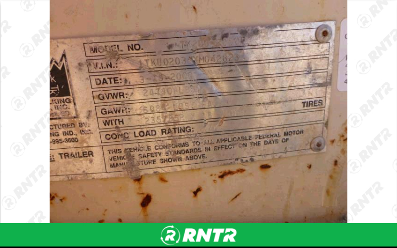 Generic Trailer - Triple Axle flatbed – For rent in Fort Madison, Iowa – Complete Rental | RNTR.com – Image 2 of 3