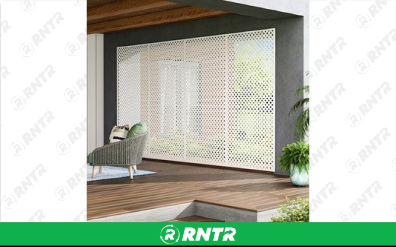 Generic White Privacy Lattice 4' x 8' - Mechitza – For rent in South Hackensack, New Jersey – Rentastic Party Rental | RNTR.com – Image 2 of 2