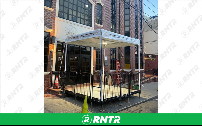 Generic White Standard Chuppah Rental - 10x10 – For rent in south-hackensack, new-jersey – Rentastic Party Rental | RNTR.com – Image 1