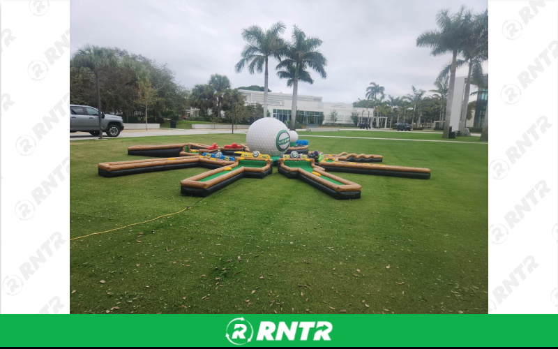 Generic 9 Hole Mini Golf – For rent in Pompano Beach, Florida – South Florida Bounce | RNTR.com – Image 2 of 3