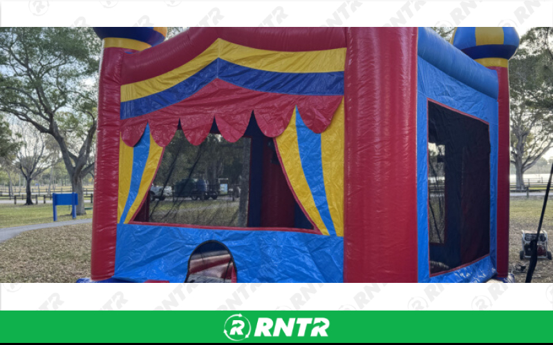 Generic Big Top Bounce House – For rent in pompano-beach, florida – South Florida Bounce | RNTR.com – Image 1
