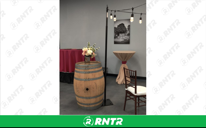 Generic CAFE LIGHT POST – For rent in Lafayette, Indiana – Midwest Rentals Inc  | RNTR.com – Image 1 of 1