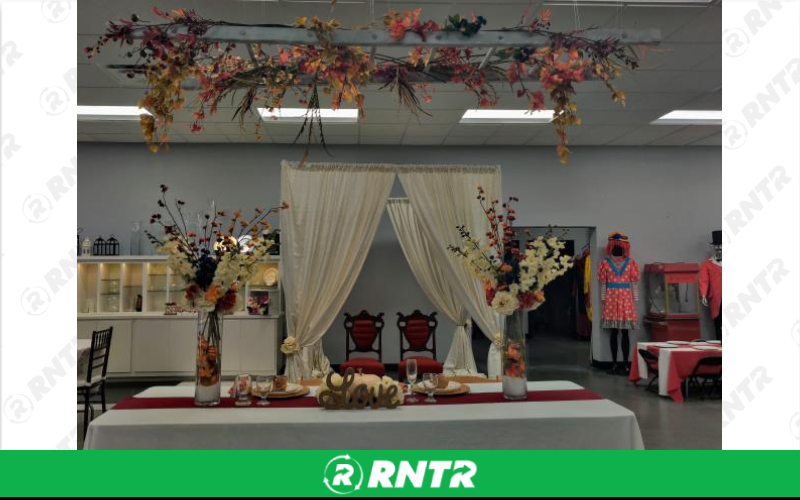 Generic DISTRESSED HANGING WOOD LADDER – For rent in Lafayette, Indiana – Midwest Rentals Inc  | RNTR.com – Image 3 of 3