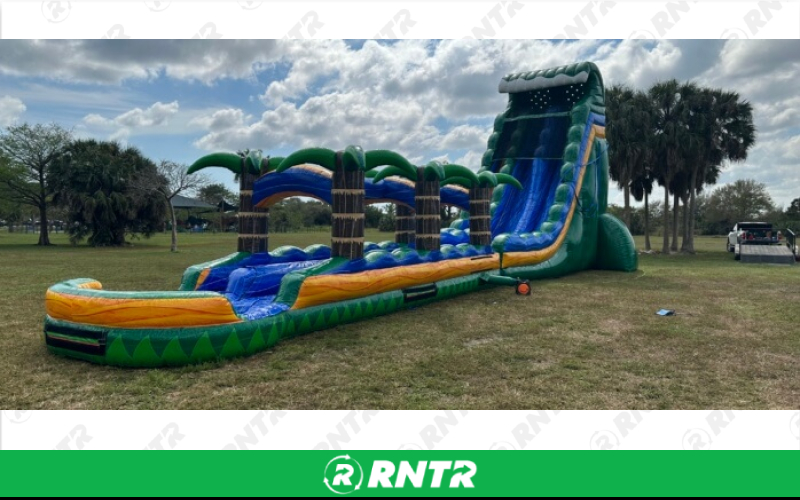 Generic Emerald Crush Water Slide 30ft DL – For rent in pompano-beach, florida – South Florida Bounce | RNTR.com – Image 1