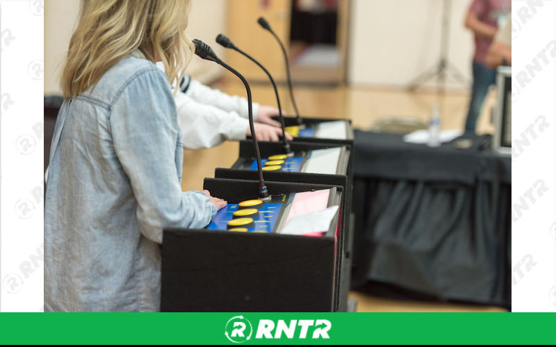 Generic Jeopardy Trivia Game – For rent in Spokane, Washington – Entertainment Warehouse | RNTR.com – Image 2 of 3