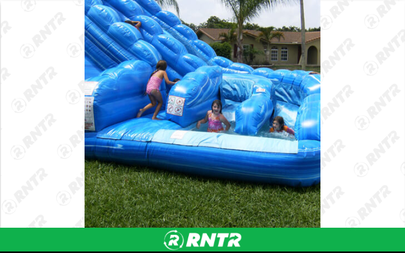 Generic Monster Wave 25ft – For rent in Pompano Beach, Florida – South Florida Bounce | RNTR.com – Image 2 of 3