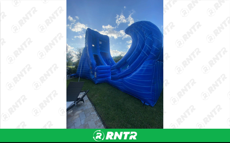 Generic Rampage Half Pipe Water Slide – For rent in pompano-beach, florida – South Florida Bounce | RNTR.com – Image 1