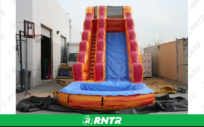 Generic Sunset Splash – For rent in Pompano Beach, Florida – South Florida Bounce | RNTR.com – Image 3 of 3