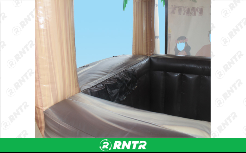 Generic Tiki Bar – For rent in Pompano Beach, Florida – Palm Beach Party and Bounce | RNTR.com – Image 2 of 3