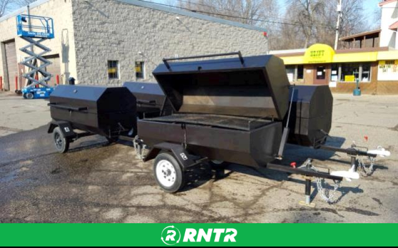 REMACKEL WELDING PIG ROASTER-GRILL-SMOKER -  LG CHARCOAL – For rent in Maplewood, Minnesota – Hejny Rental | RNTR.com – Image 3 of 3