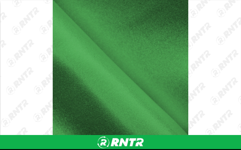 Generic 16ft Sateen Drape - Kelly Green – For rent in Portland, Oregon – Peter Corvallis Productions | RNTR.com – Image 1 of 1