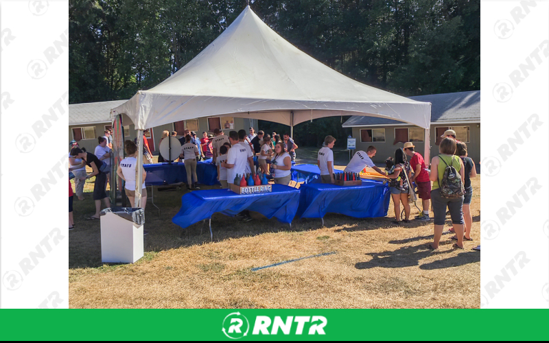 Generic 20x40 White Pagoda Style Tent – For rent in Portland, Oregon – Peter Corvallis Productions | RNTR.com – Image 3 of 3