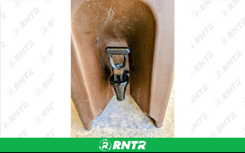 Generic 5 GALLON INSULATED DRINK DISPENSER TAN – For rent in Fresno, California – Expo Party Rentals | RNTR.com – Image 1 of 1
