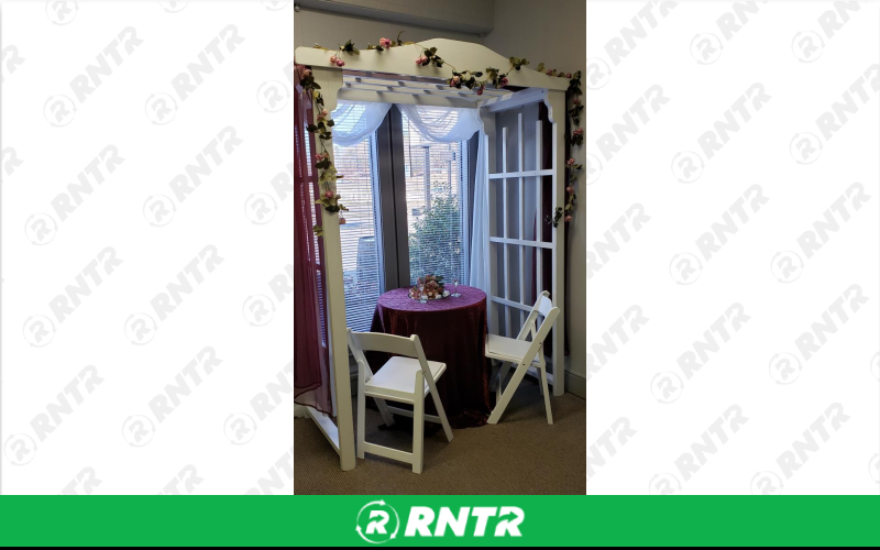 Generic ARCH WHITE WOODEN – For rent in Mount Airy, North Carolina – Cooke Rentals MA | RNTR.com – Image 1 of 1