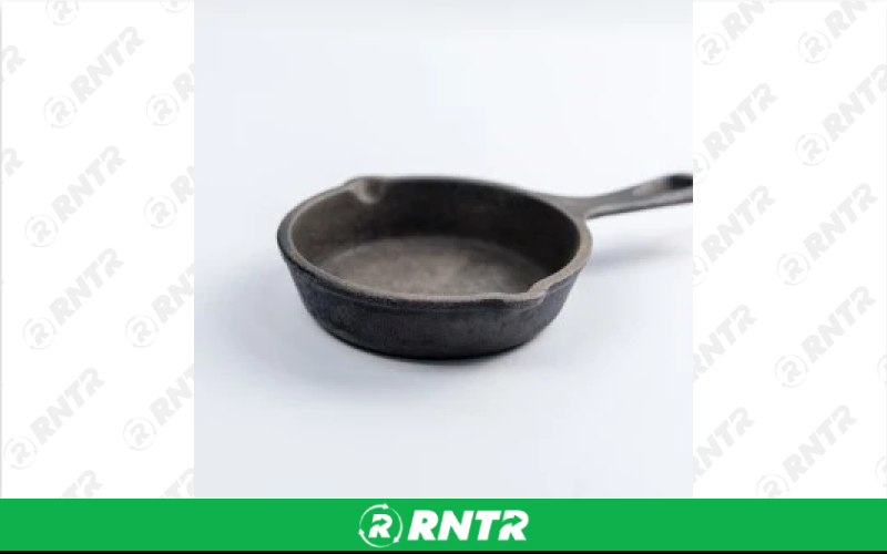  Cast Iron Fry Pan 3.5in – For rent in englewood, colorado – Allwell Rents | RNTR.com – Image 1