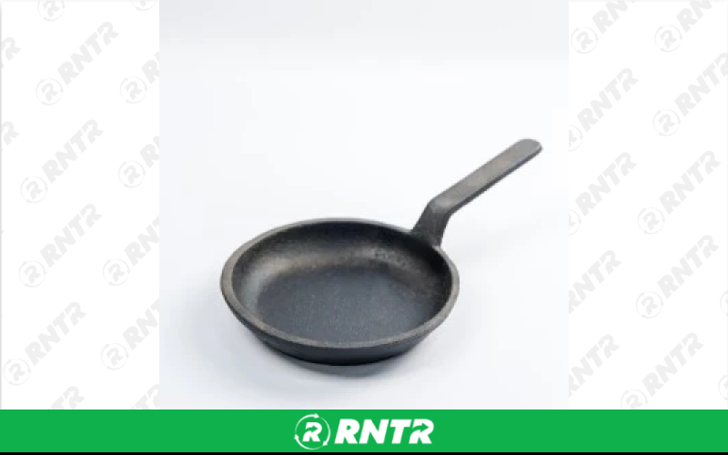  Cast Iron Fry Pan 5in – For rent in englewood, colorado – Allwell Rents | RNTR.com – Image 1