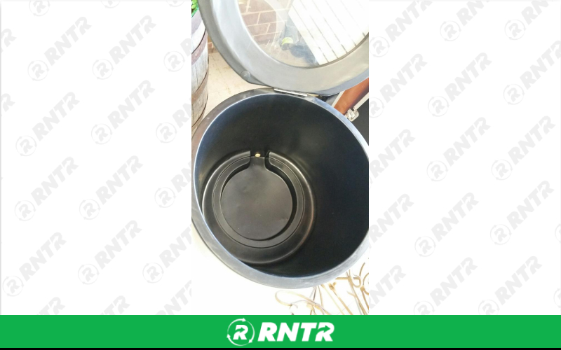 Generic COOLER-BLACK/ROLLING W/LID – For rent in Mount Airy, North Carolina – Cooke Rentals MA | RNTR.com – Image 2 of 2