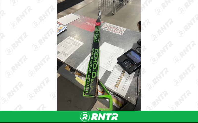 Generic Deck Romover Tool – For rent in allendale, michigan – Allendale Ace | RNTR.com – Image 1