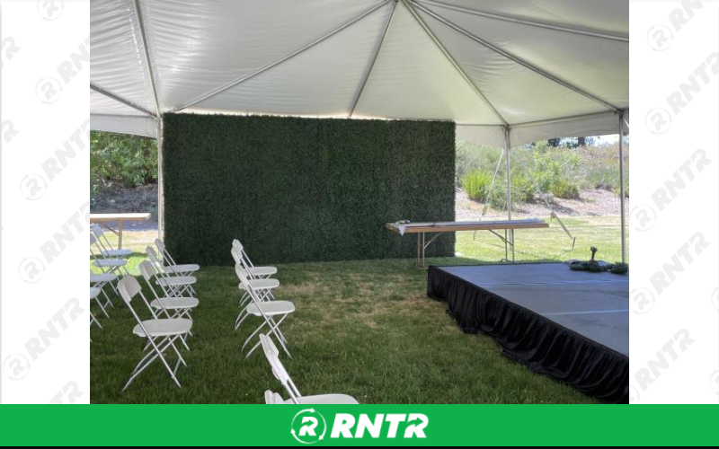Generic HEDGE WALLING (BOXWOOD) 4' X 8' – For rent in Fresno, California – Expo Party Rentals | RNTR.com – Image 2 of 3