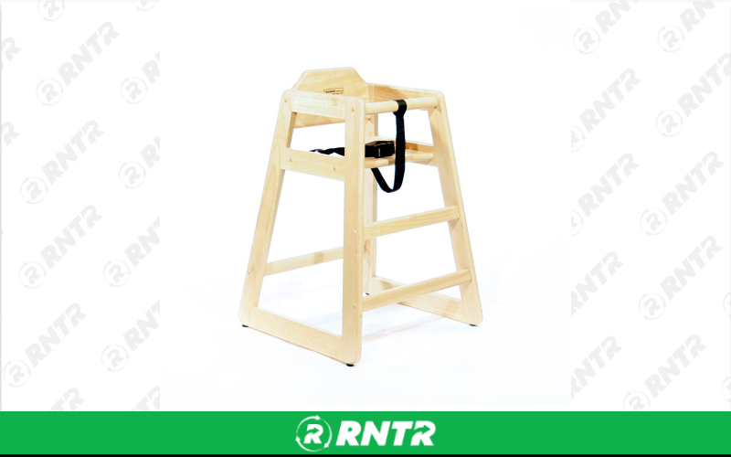 Generic High Chair -  Wood – For rent in Portland, Oregon – Peter Corvallis Productions | RNTR.com – Image 1 of 1