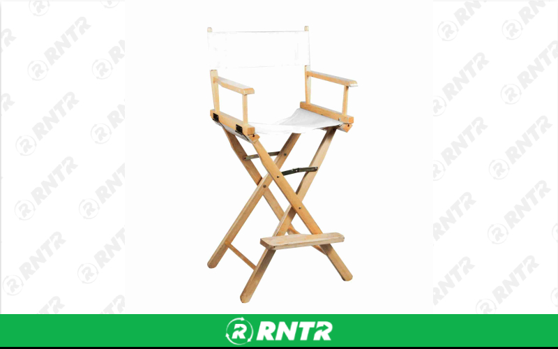 Generic Natural Wood Director Chair -  30 – For rent in Portland, Oregon – Peter Corvallis Productions | RNTR.com – Image 1 of 1