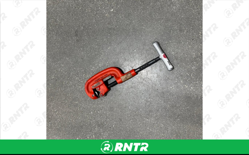 Generic Pipe Cutter - Rigid – For rent in Allendale, Michigan – Allendale Ace | RNTR.com – Image 1