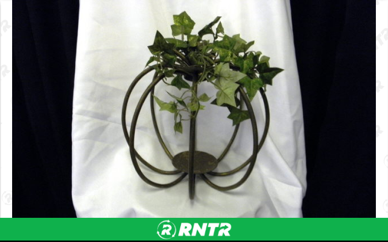Generic PUMPKIN WROUGHT IRON – For rent in Mount Airy, North Carolina – Cooke Rentals MA | RNTR.com – Image 1 of 1