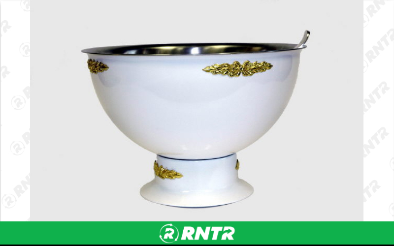 Generic PUNCH BOWL 3GAL WHITE W/ GOLD TRIM – For rent in Mount Airy, North Carolina – Cooke Rentals MA | RNTR.com – Image 1 of 1