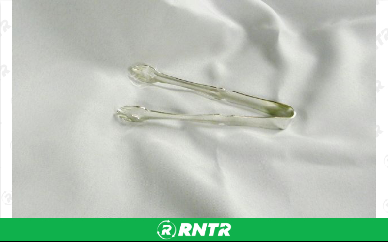 Generic SILVER BUFFET TONGS 7 – For rent in Mount Airy, North Carolina – Cooke Rentals MA | RNTR.com – Image 1 of 1
