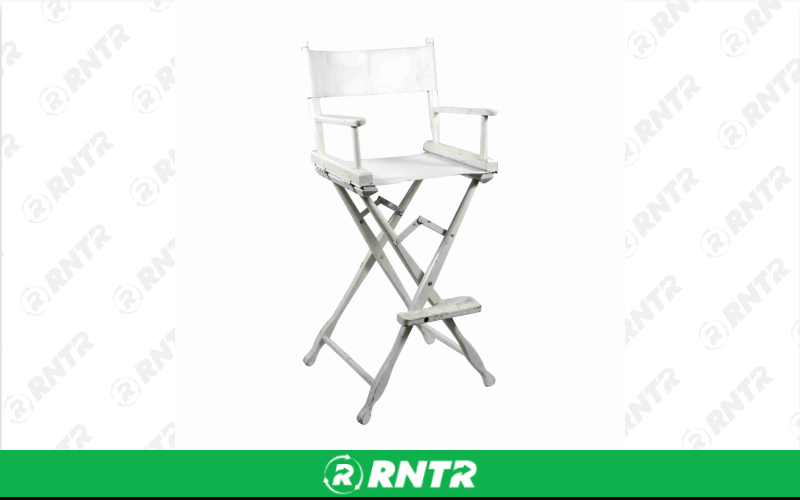 Generic White Wood Director Chair -  30 – For rent in Portland, Oregon – Peter Corvallis Productions | RNTR.com – Image 1 of 1