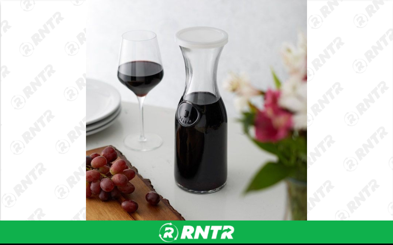 Generic Wine Carafe plastic – For rent in san-marcos, california – aras party rentals | RNTR.com – Image 1