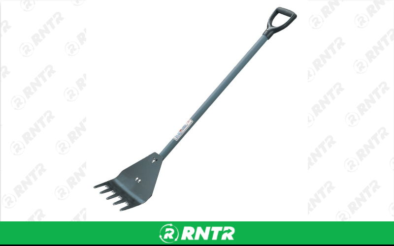 Generic ROOFING SHOVEL – For rent in Isanti, Minnesota – Isanti Rental Inc | RNTR.com – Image 1