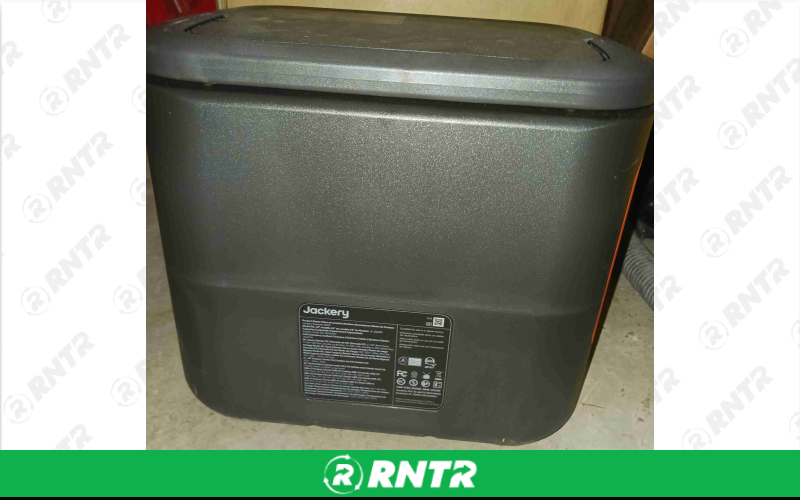 Jackery Jackery Explorer 2000 – For rent in Dallas, Texas – Great Tools | RNTR.com – Image 2 of 5