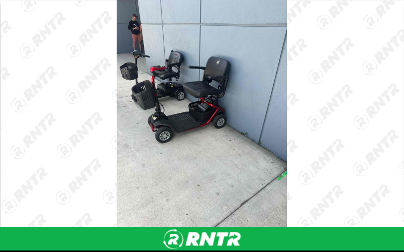 Golden Golden Lightweight Mobility Scooter – Orlando Delivery – For rent in Orlando, Florida – Orlando EV Mobility Solutions | RNTR.com – Image 4 of 6