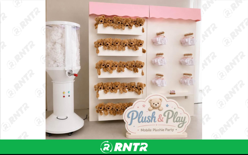 Luminate brands Plush and Play Rental Machine and Boutique – For rent in Highland Park, Illinois – Magnolia Rentals | RNTR.com – Image 1