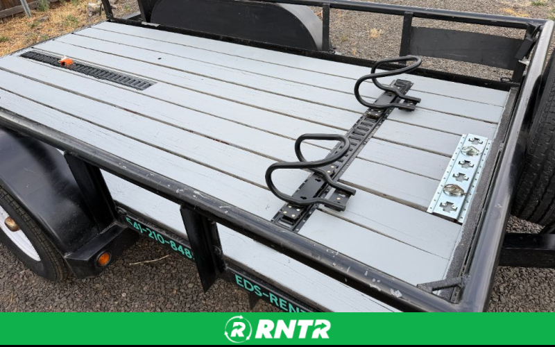 Hi Rollin 12ft Utility Trailer – For rent in Eagle Point, Oregon – EDS Rentals | RNTR.com – Image 2 of 4