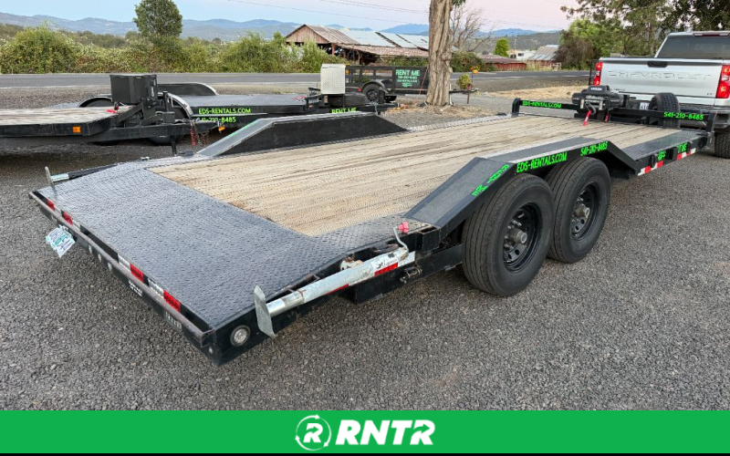 Versatile 20ft Flatbed Drive Over Fender – For rent in Eagle Point, Oregon – EDS Rentals | RNTR.com – Image 2 of 6