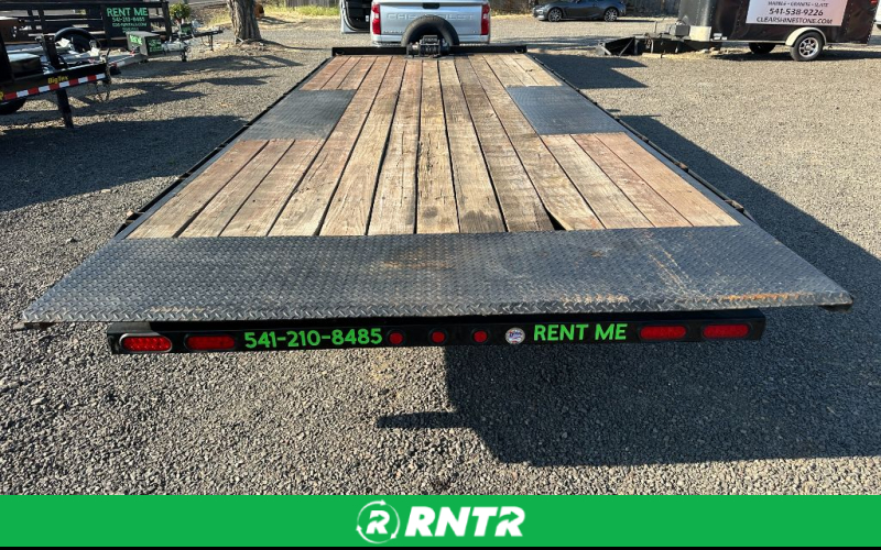 Big Tex 22ft Deckover Tilt Flatbed – For rent in Eagle Point, Oregon – EDS Rentals | RNTR.com – Image 3 of 8