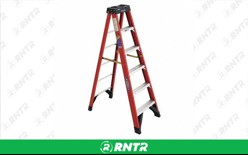 MICHIGAN LADDER LADDER -  STEP -  12 FT -  FIBERGLASS – For rent in ontario, new-york – Altra Rental | RNTR.com – Image 1