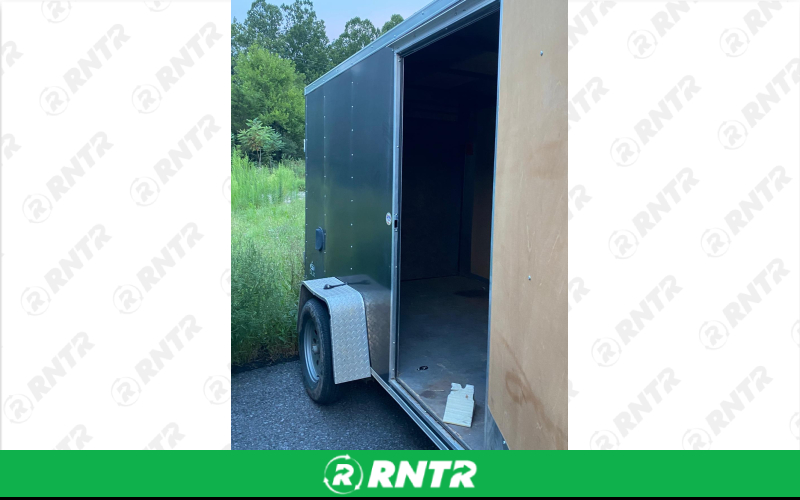 Look Enclosed Trailer – For rent in Milroy, Pennsylvania – Zooks Trailer Rentals  | RNTR.com – Image 6 of 9