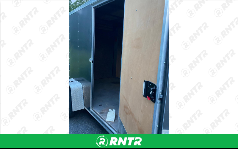 Look Enclosed Trailer – For rent in Milroy, Pennsylvania – Zooks Trailer Rentals  | RNTR.com – Image 9 of 9